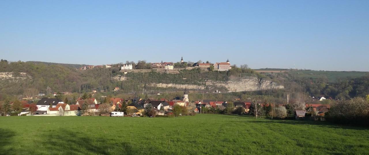 Ferienwohnung Unter Den Schloessern Bei Jena Dorndorf Exterior photo